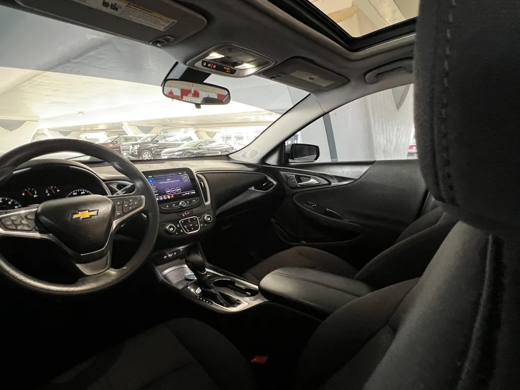 Chevrolet Malibu 2022 #9